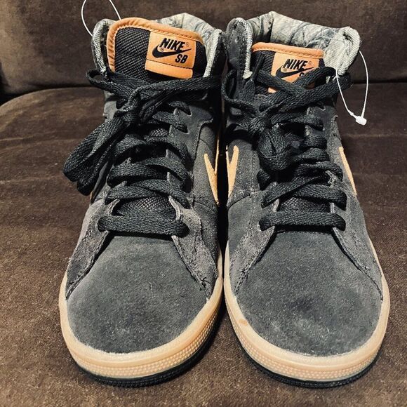 Nike SB Dunk Skateboarding Gum Rubber Soles Vintage OG 2010 Chocolate Suede 8.5 main image 4
